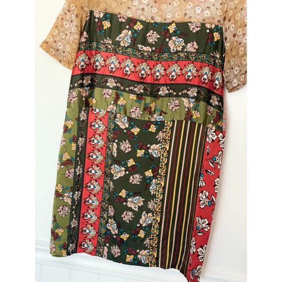 TINY Anthropologie Mixed Print Boho Floral Dress Size XS- Small b142 - Picture 4 of 12